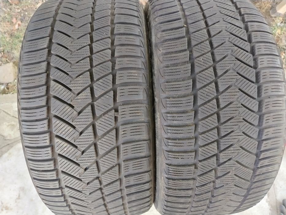 Гуми два броя 245/40/18