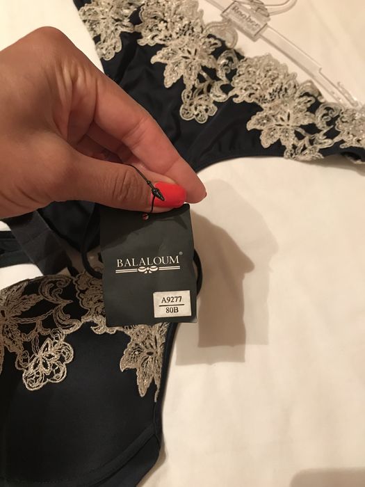 Платки. Шарф. Палантин.Платье. Двойка. Комплект нижнего белья