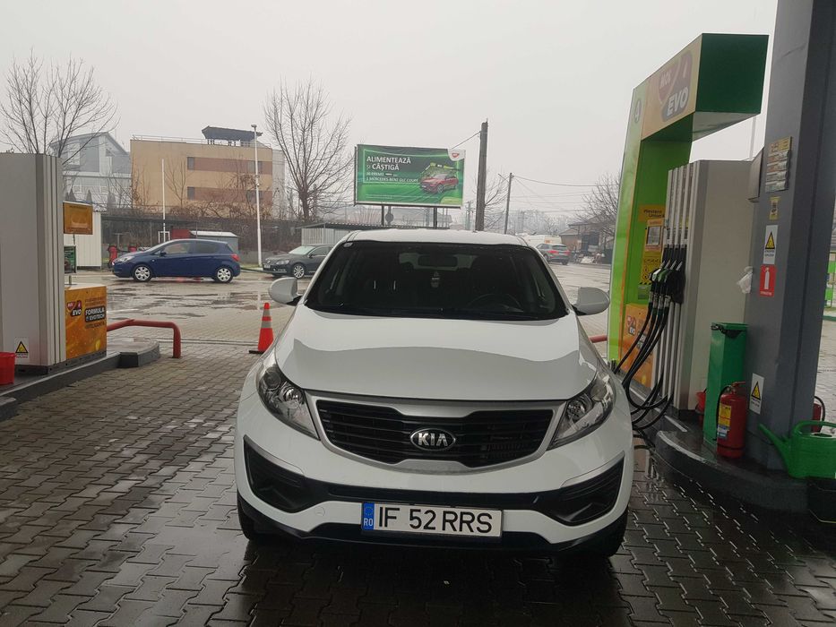KIA Sportage 2013 — imagine 2