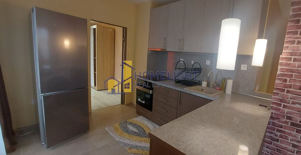 Тристаен апартамент в кв. Витоша