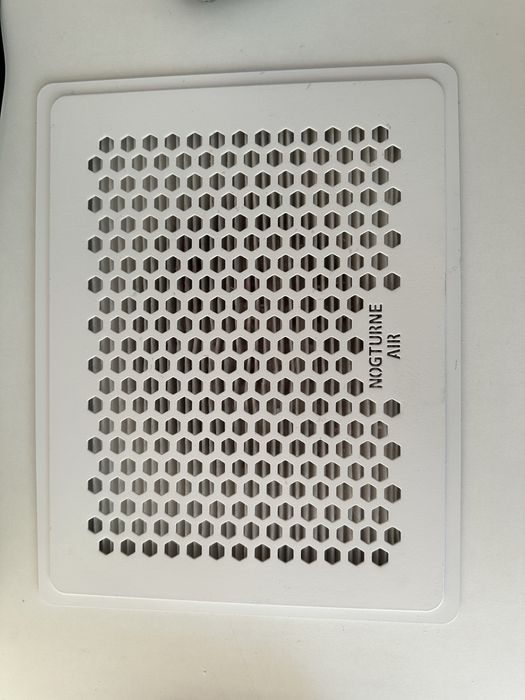 Срочно продам  маникюрный стол