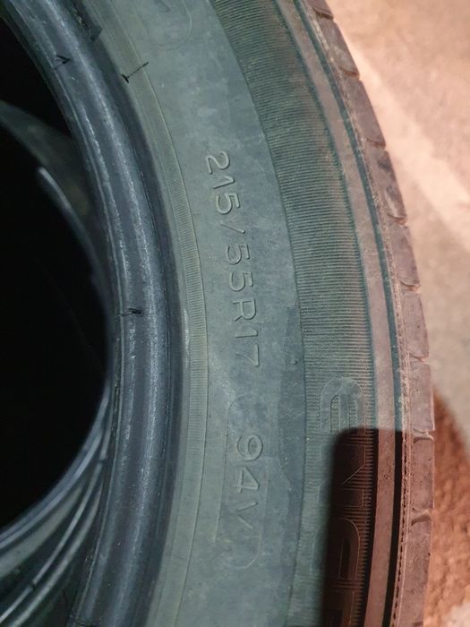 Продам шины 215/55/17