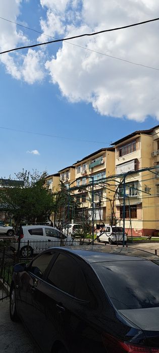 Sebzor 2 xona  remont yaxshi