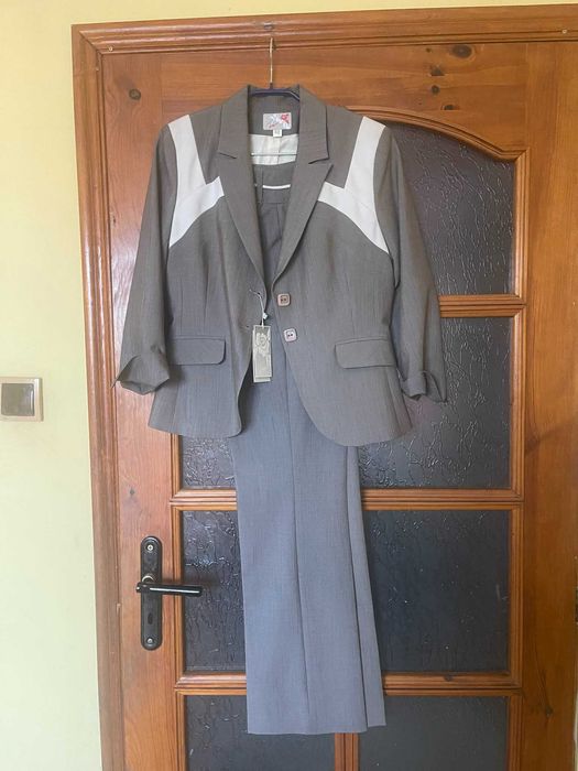 Дамски костюми - фирма Роси- различни видове - чисто нови