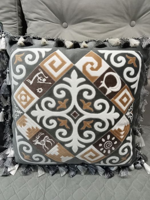 Продаются национальные корпешки.