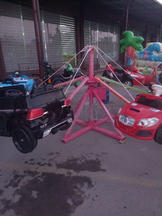 Karusel moshincha sotiladi