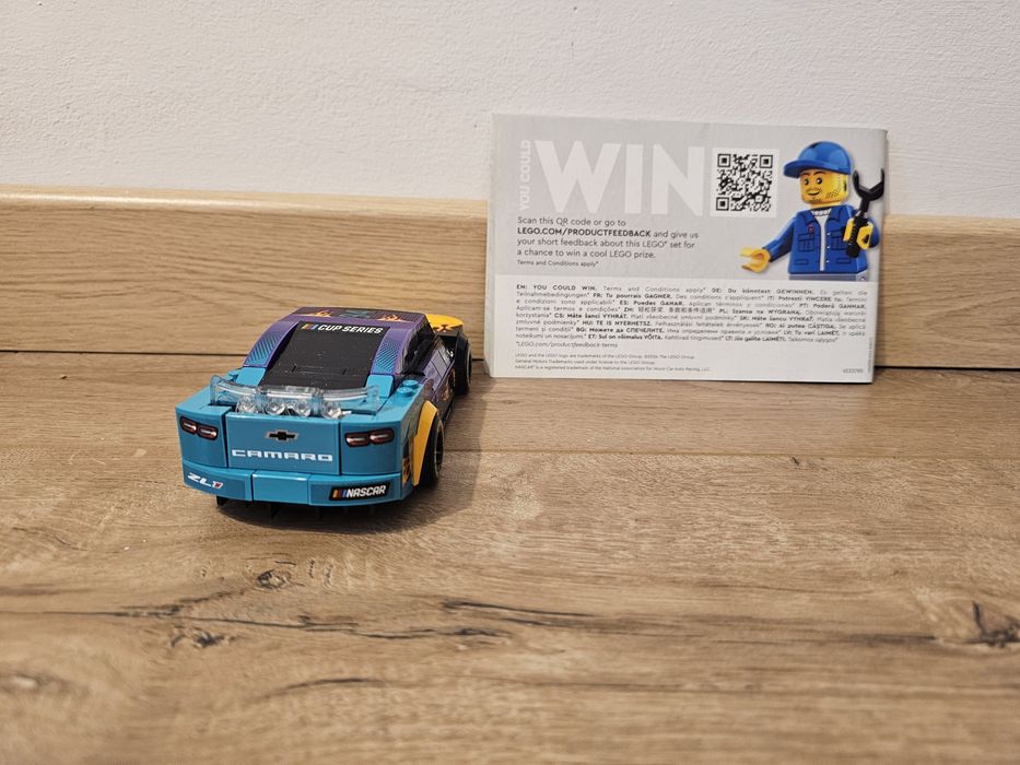 LEGO Speed Champions - NASCAR Next Gen Chevrolet Camaro ZL1 76935
