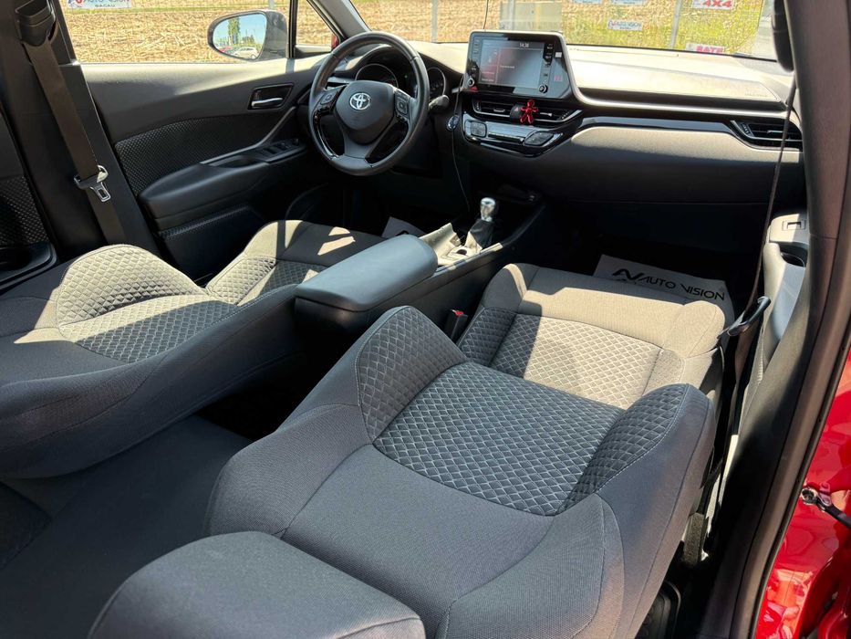 *RATE*Toyota C-HR Hybrid Benzina 1.8 CVT 10/2023 Euro6 74000 Km reali FULL LED Impecabila!