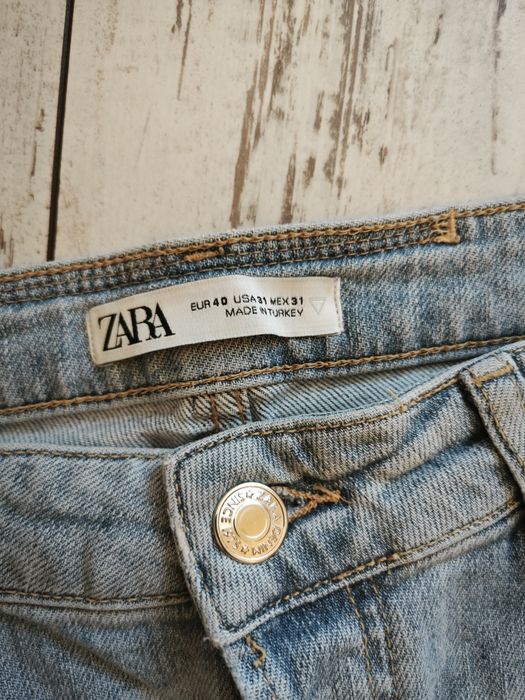 Мъжки дънки слим модел и мъжки ризи