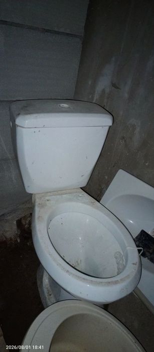 Продам бу Унитаз