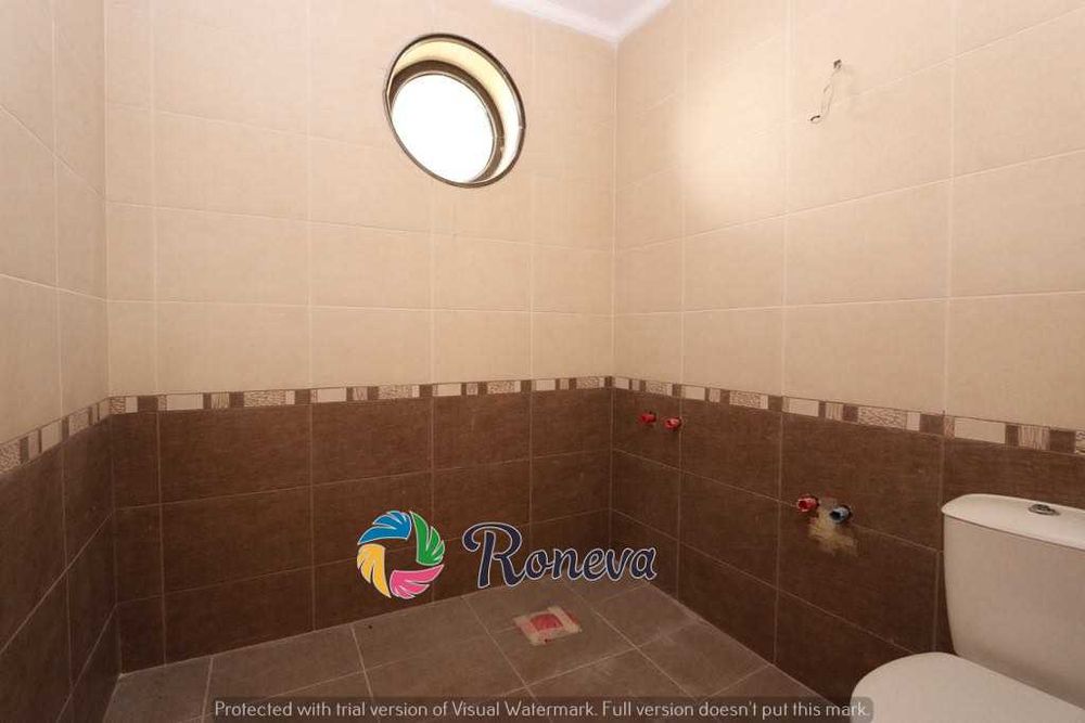 Тристаен  115 м2 до ключ