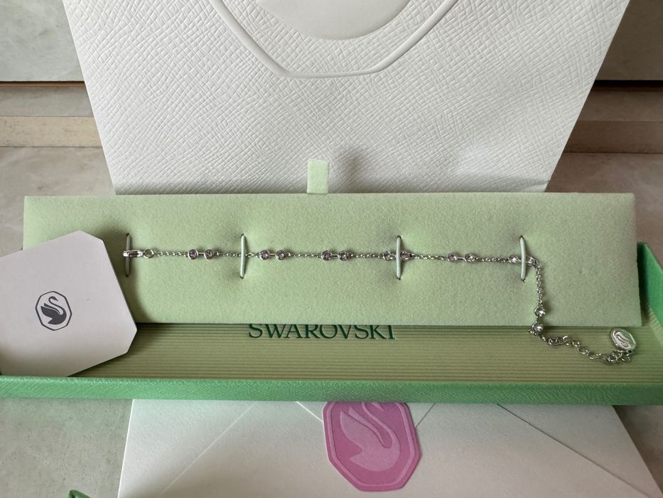 Swarovski гривна