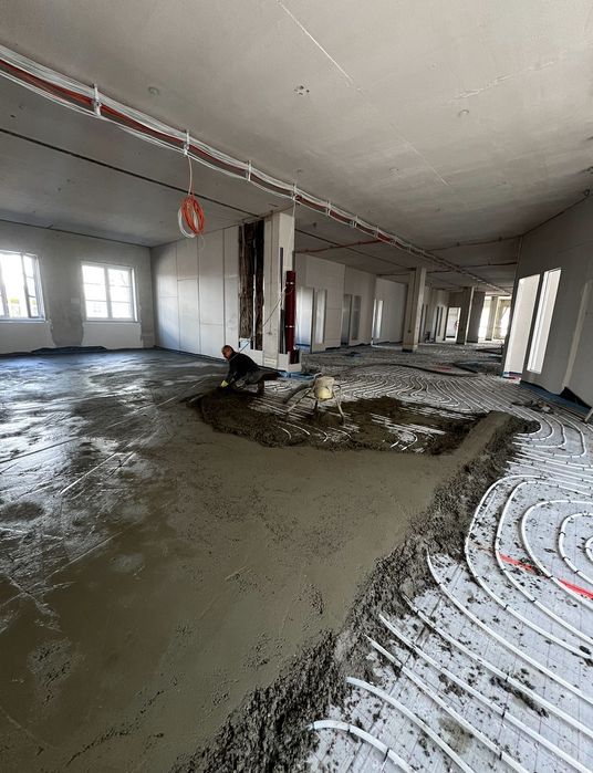 Полагане на подовa замазкa