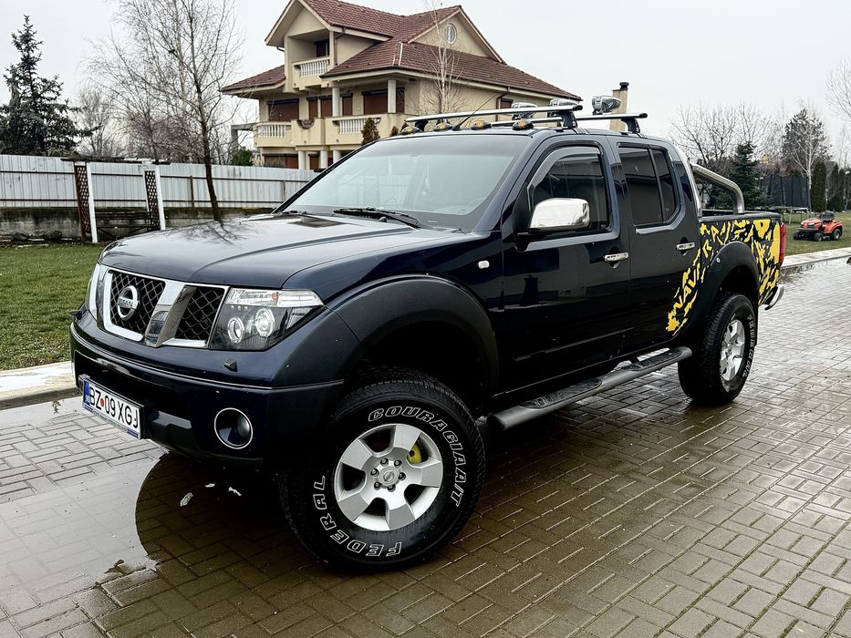 Nissan Navara D40 /dif blocabil/clima