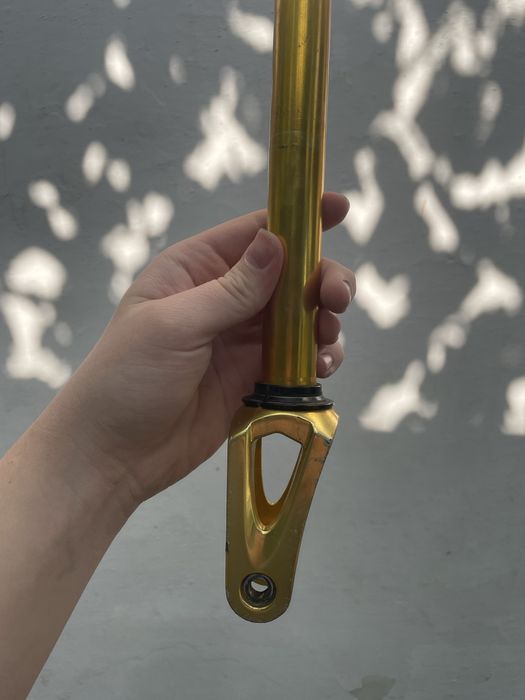 вилка для самоката