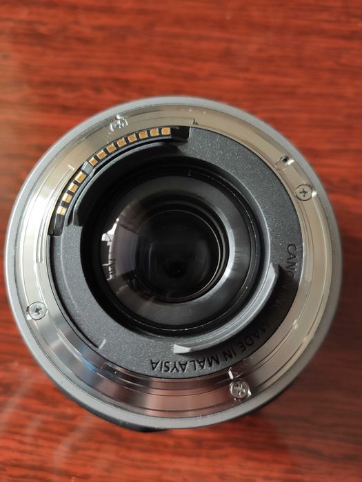 Canon RF 16mm F2.8 STM