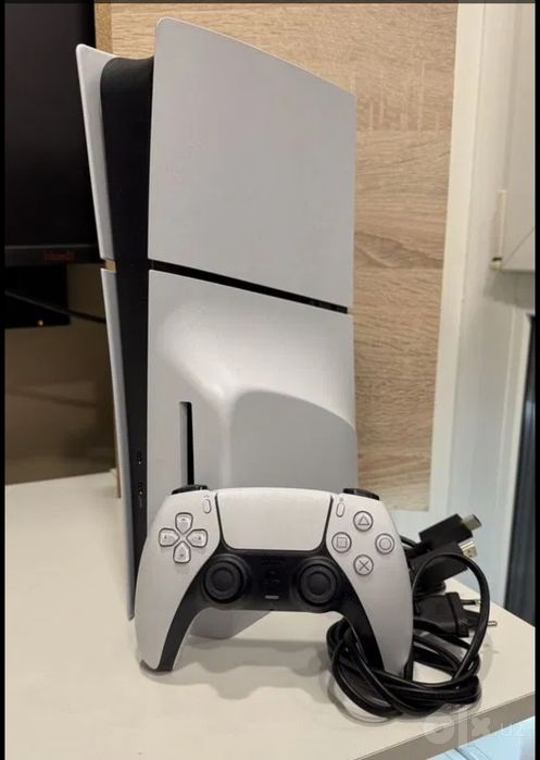 PS5 slim 1 tb дискаводли ичида уйинлари билан