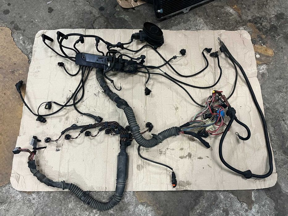 Инсталацията на двигателя за BMW E46 330D (184 к.с. ръчка)