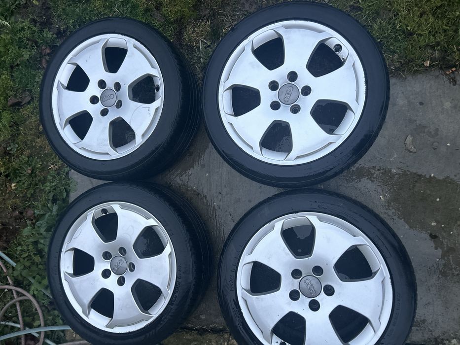 Jante 225/45/r17 Audi A4/A3/VW golf/Mercedes Cauciucuri