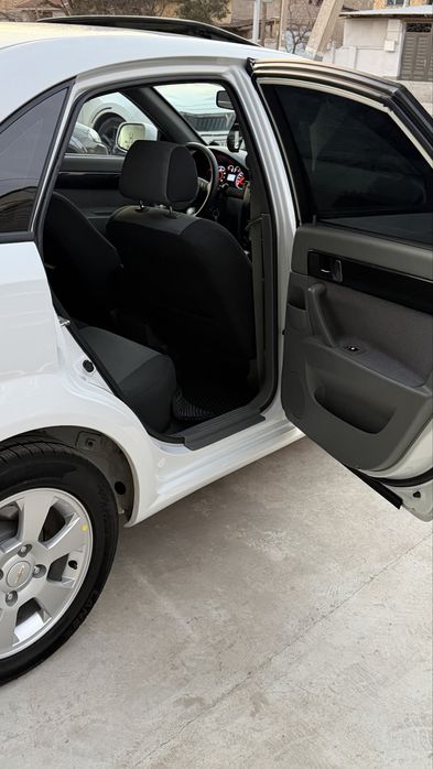 Jentra 3 poz 2023 yil Probeg 32.300 km