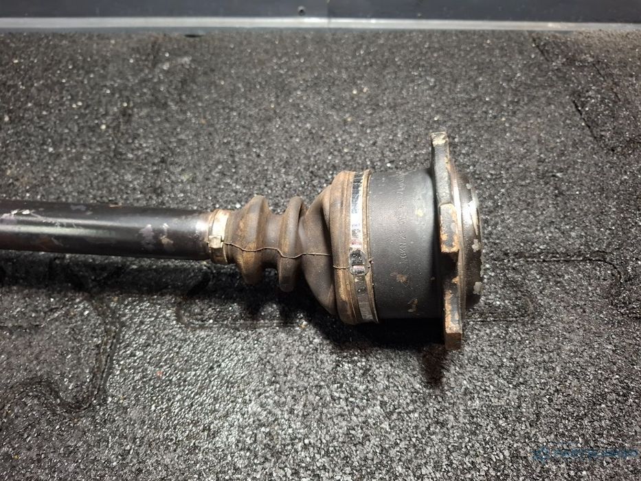 planetara stanga VOLKSWAGEN PASSAT Variant 3B6 2000 - 2005 TDI AVB  8D0407451NX