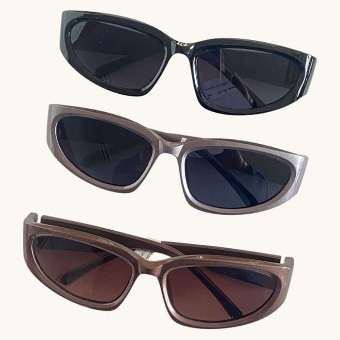 Слънчеви очила на едро! 2 € за брой!Кутия 10 бр-15 €!