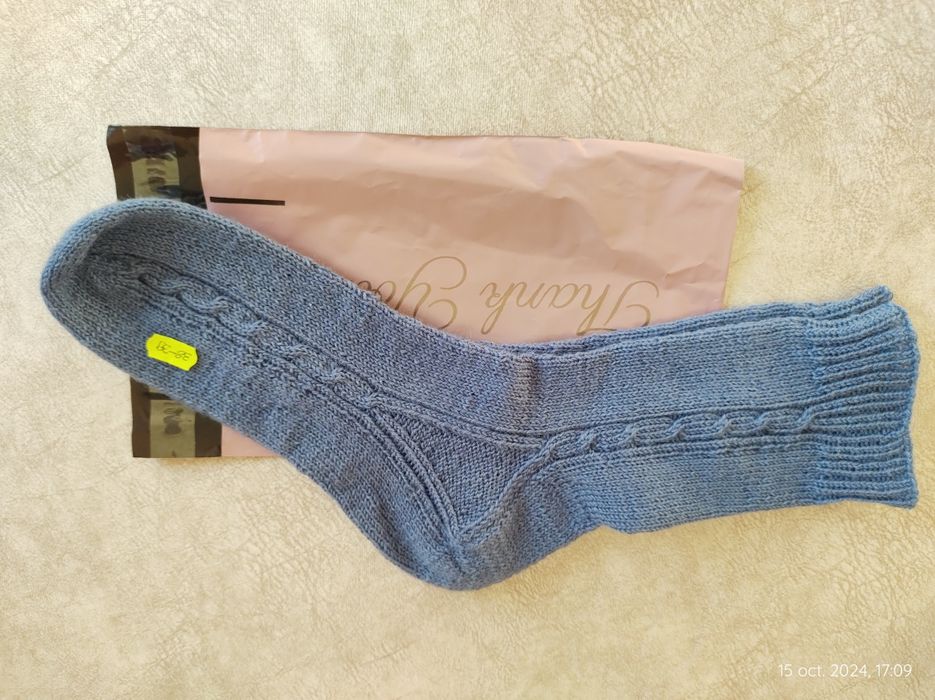 Ciorapi tricotați manual, fără cusături, diverse marimi