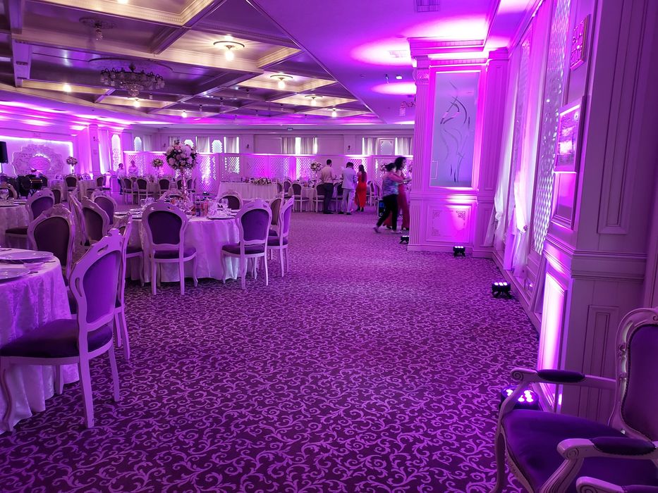 Fum greu dansul mirilor nunta gheata carbonica și artificii