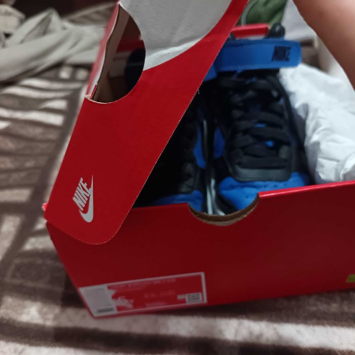 Adidași Nike originali!