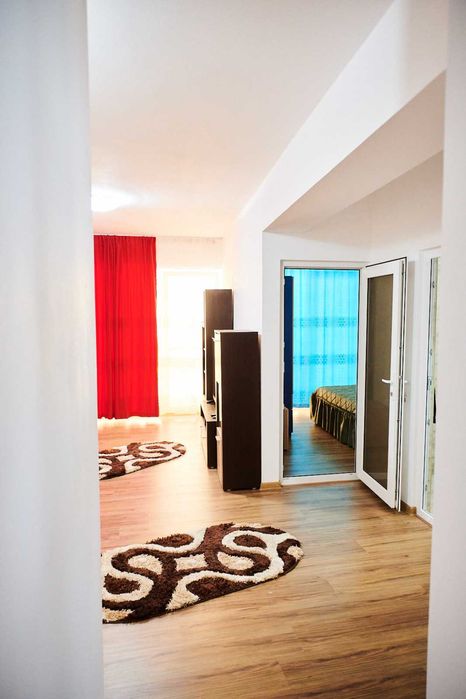 Inchiriez apartament 2 camere langa piata mica