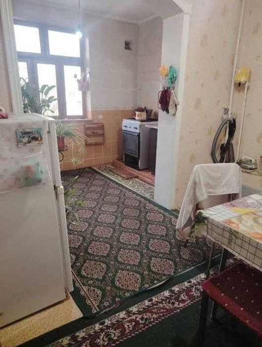 Продается квартира в Яшнабадском районе Авиасозлар 2-х ком 4-этаже