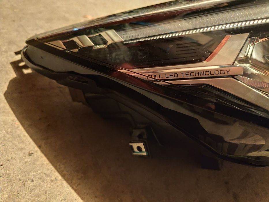 Фара Geely Coolray 25 год