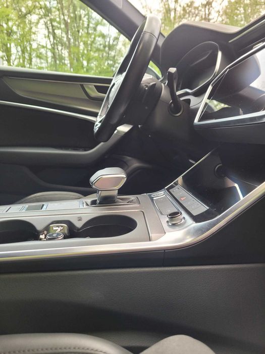 De vanzare Audi A6 2.0 TDI quattro mild-hybrid