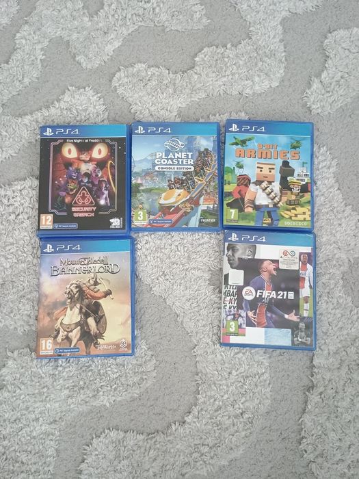 Vând jocuri de PS4