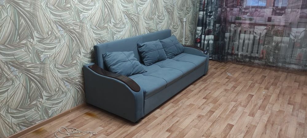 Продам 2 ком квартиру в центре