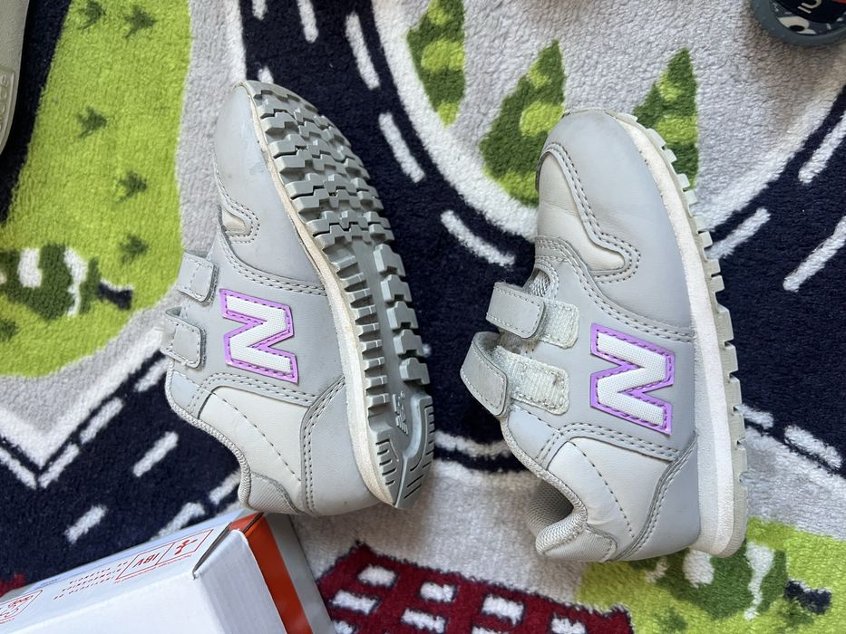 Обувки за момче 21-23 размер