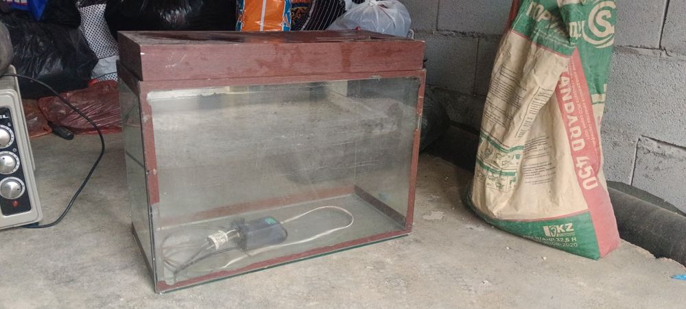 Продам аквариум  хорошее состояние