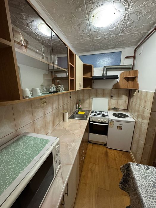 Garsoniera de inchiriat.