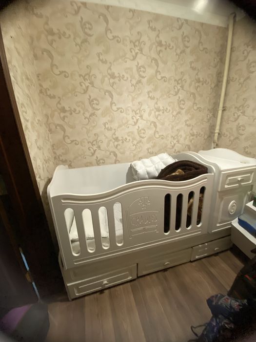 продается детская кровать