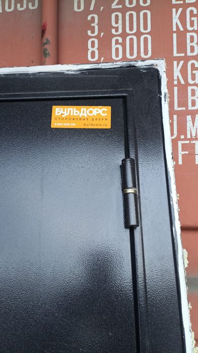 Продам наружный металлический дверь