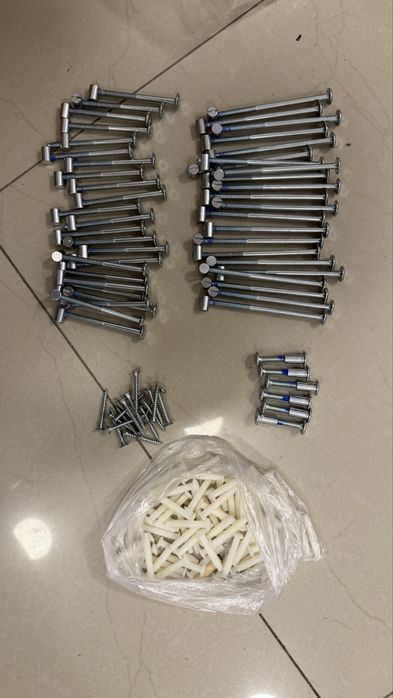 Pat dublu ( supraetajat ) de copii , lemn masiv de pin natur .