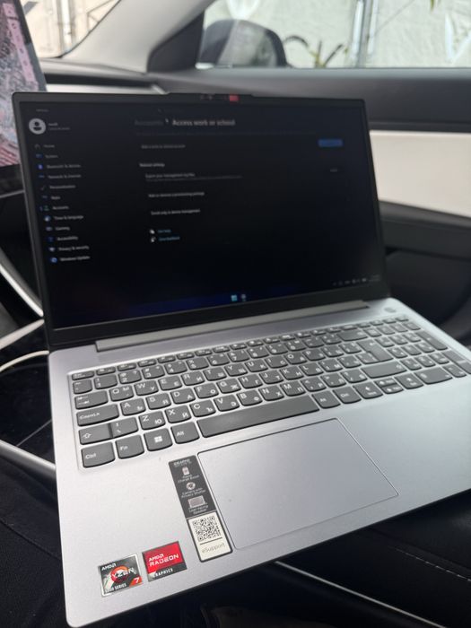 Lenovo IdeaPad 3 | AMD Ryzen 7 5825U (8c/16t) | 16GB RAM | 512GB SSD | Фабрично БДС