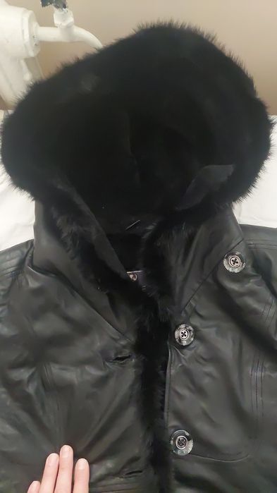 Куртка кожаная женская с мехом