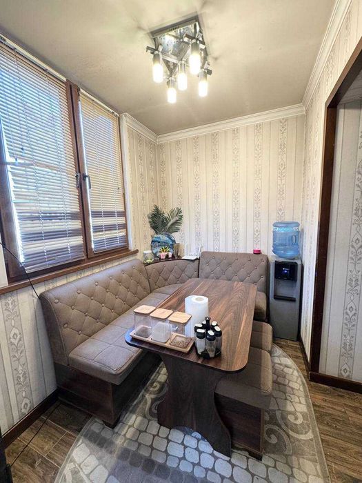 5/4/4, Дархан-3   77-серия, 95 м²