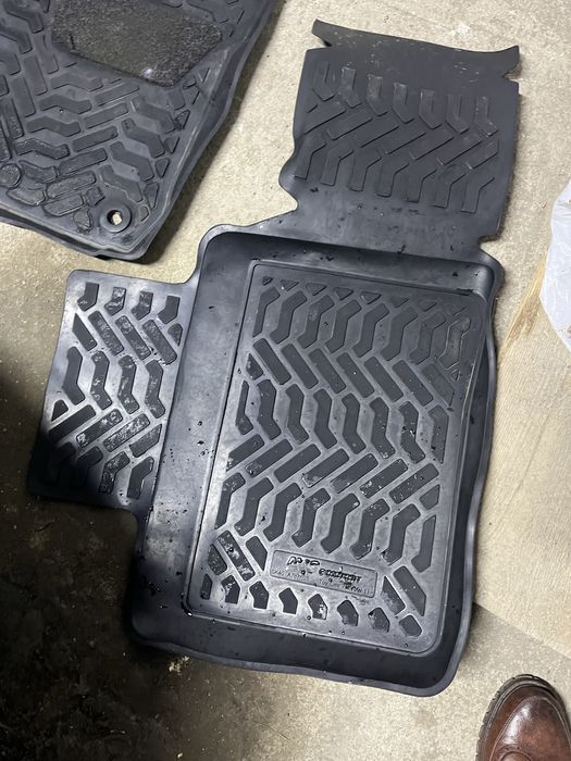 Штатный коврики камри 30/35