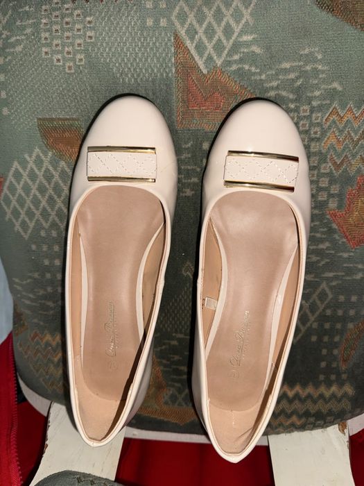 De vanzare pantofi de dama