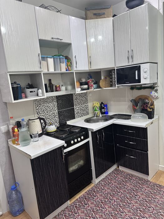 Продаю кухонный гарнитур