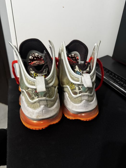 Lebron 19 “Fast Food”