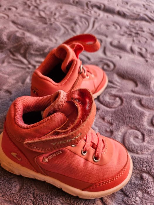 Бебешки боти 21номер за момиче Викинг