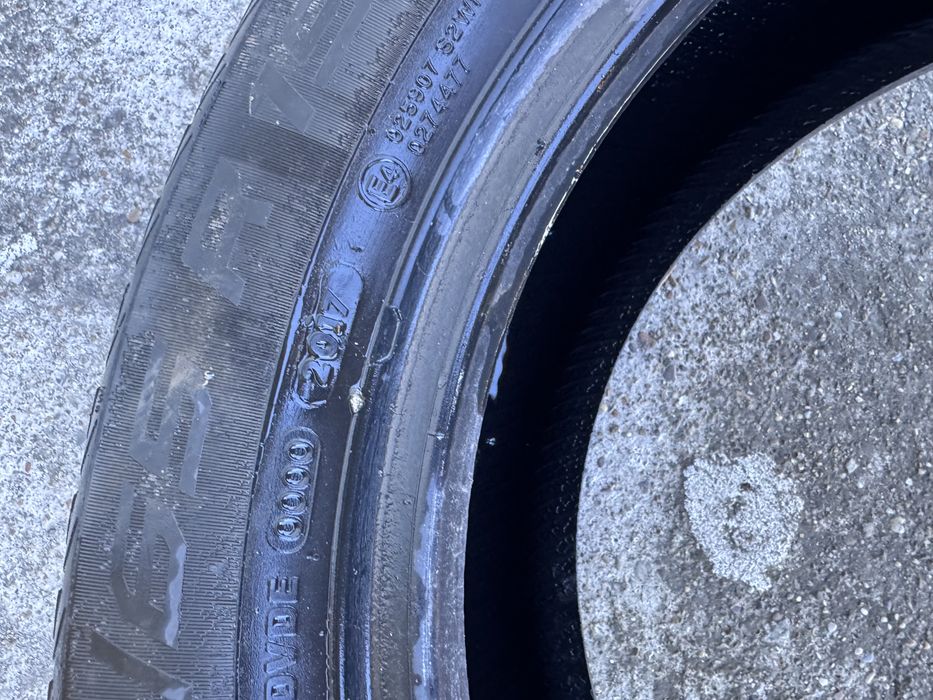 Pereche set 2 anvelope iarna Vredestein 195 65 R15